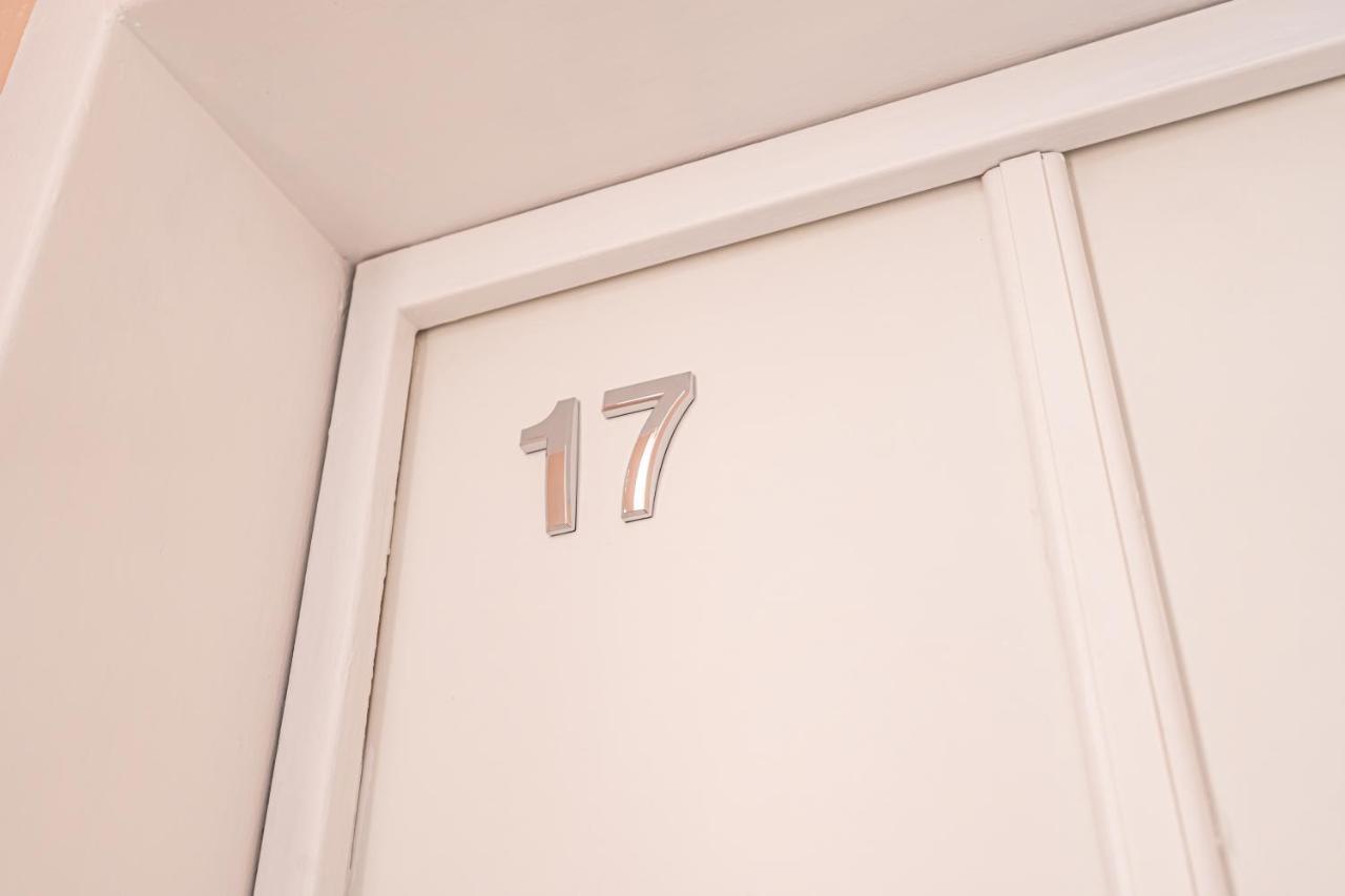 Casa Vacanze Decumano 17 那不勒斯 外观 照片